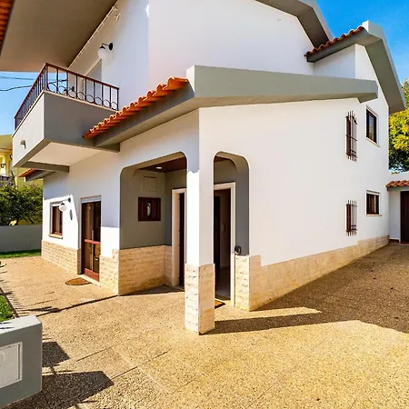 Whome Tranquil Getaway In The Hills Of Cascais