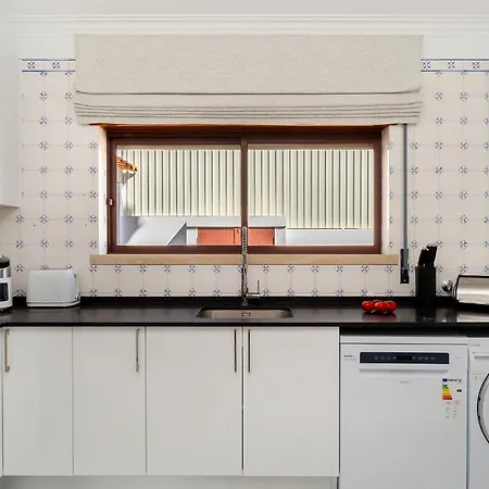 Сasa de vacaciones Whome Tranquil Getaway In The Hills Of *